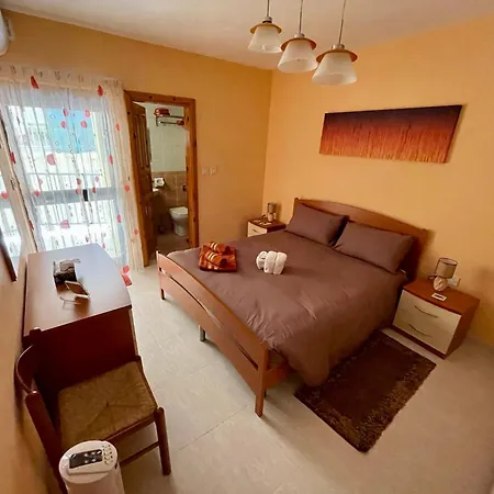 Apartment Regent Court - 3 Bedroom Within Walking Distance From Seafront