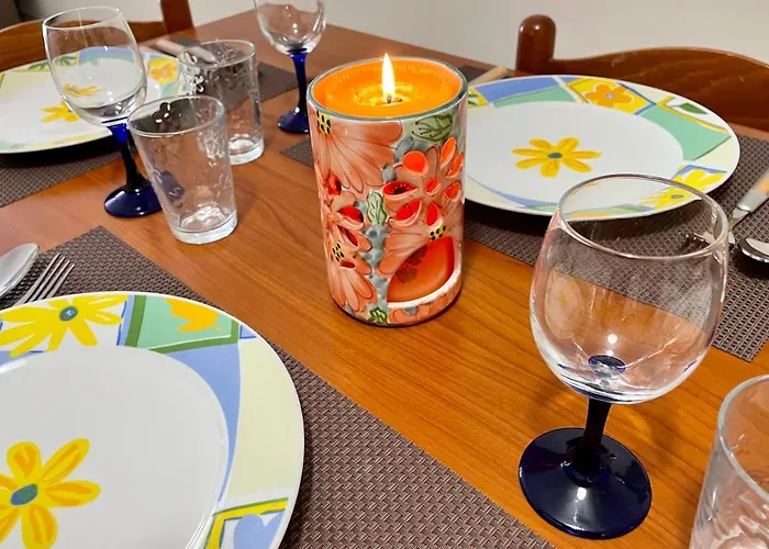 Regent Court - 3 Bedroom Within Walking Distance From Seafront Apartment