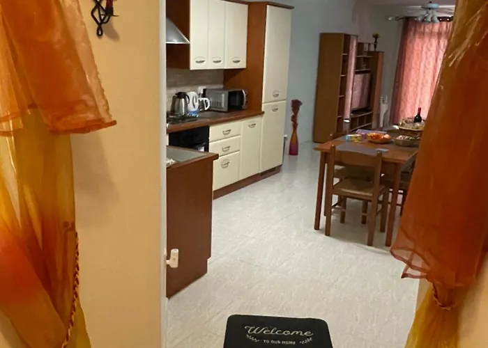 Regent Court - 3 Bedroom Within Walking Distance From Seafront Apartament St Paul's Bay