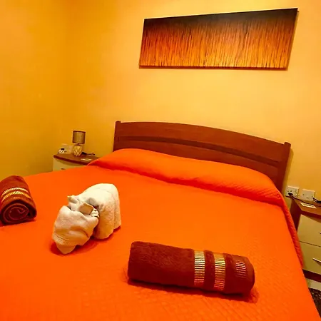 Lägenhet Regent Court - 3 Bedroom Within Walking Distance From Seafront