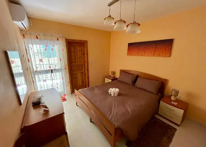 Regent Court - 3 Bedroom Within Walking Distance From Seafront 아파트 세인트폴스베이